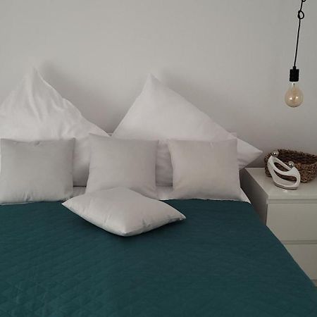 Apartamenty Pod Uwalonym Debem Jezow Sudecki Eksteriør bilde